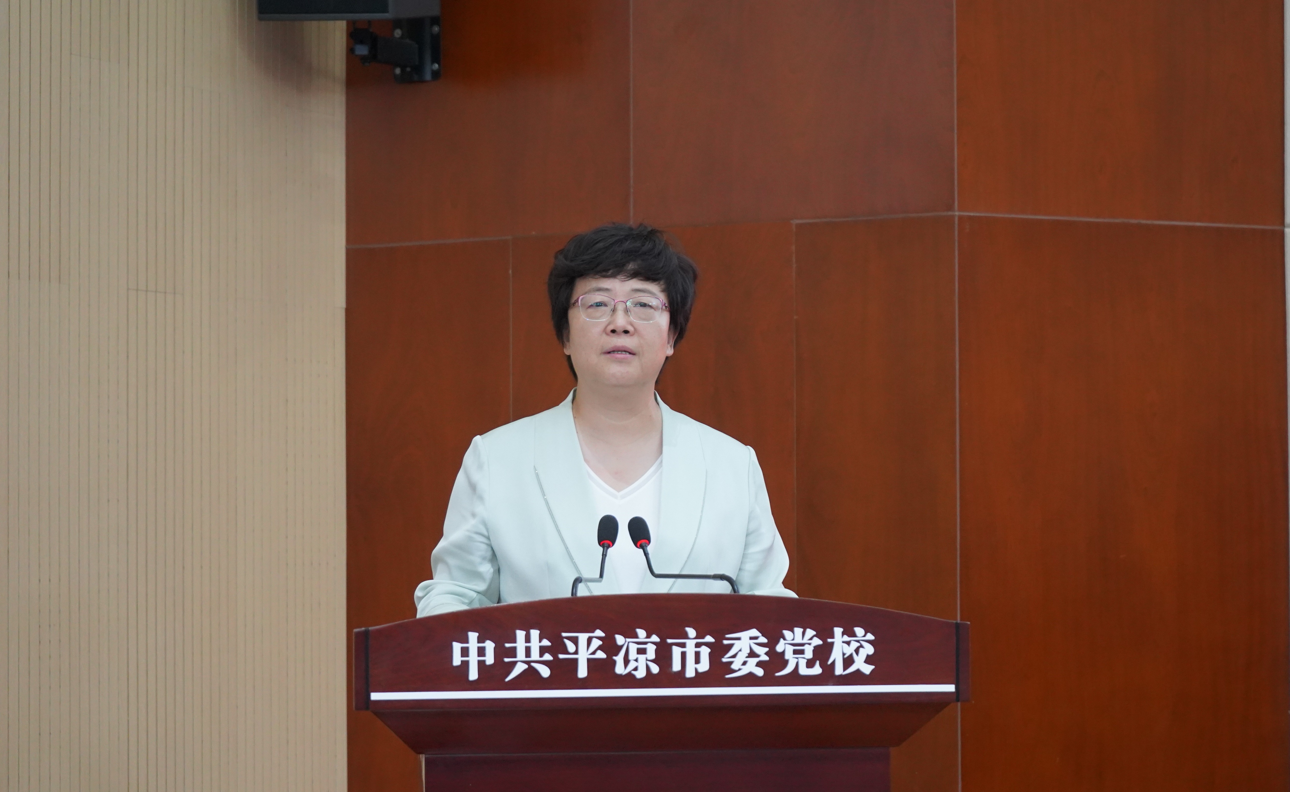 20230710-精品无码久久久久久久久_国产精品一区二区三区四区五区_欧美亚洲国产激情一区二区_午夜精品久久久久久久久久久久_亚洲欧洲中文日韩久久AV乱码_91精品欧美一区二区三区_久久精品一区二区免费播放_日韩高清大片永久免费入口_久久国产欧美日韩精品免费_欧美一区二区三区久久综合_国产精品天天狠天天看乡村振兴甘肃平凉远程教学站揭牌暨乡村教师护眼灯捐赠仪式 -中共平凉市委书记王旭致辞-平凉融媒体中心拍摄.jpg